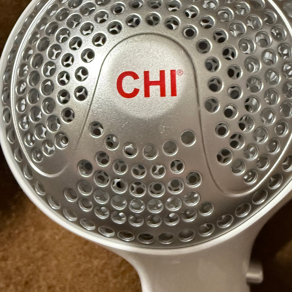 Chi pro Nano ionic technology Silver Blue Light Cleaner air Hair Dryer like new - Picture 7 of 14